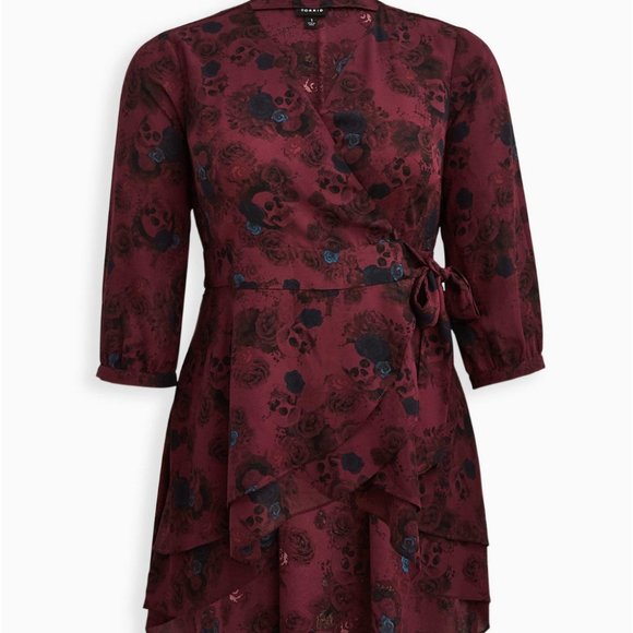 Torrid | NWT | Georgette Wrap Tunic Blouse | Floral Sugar Skulls - Picture 4 of 11